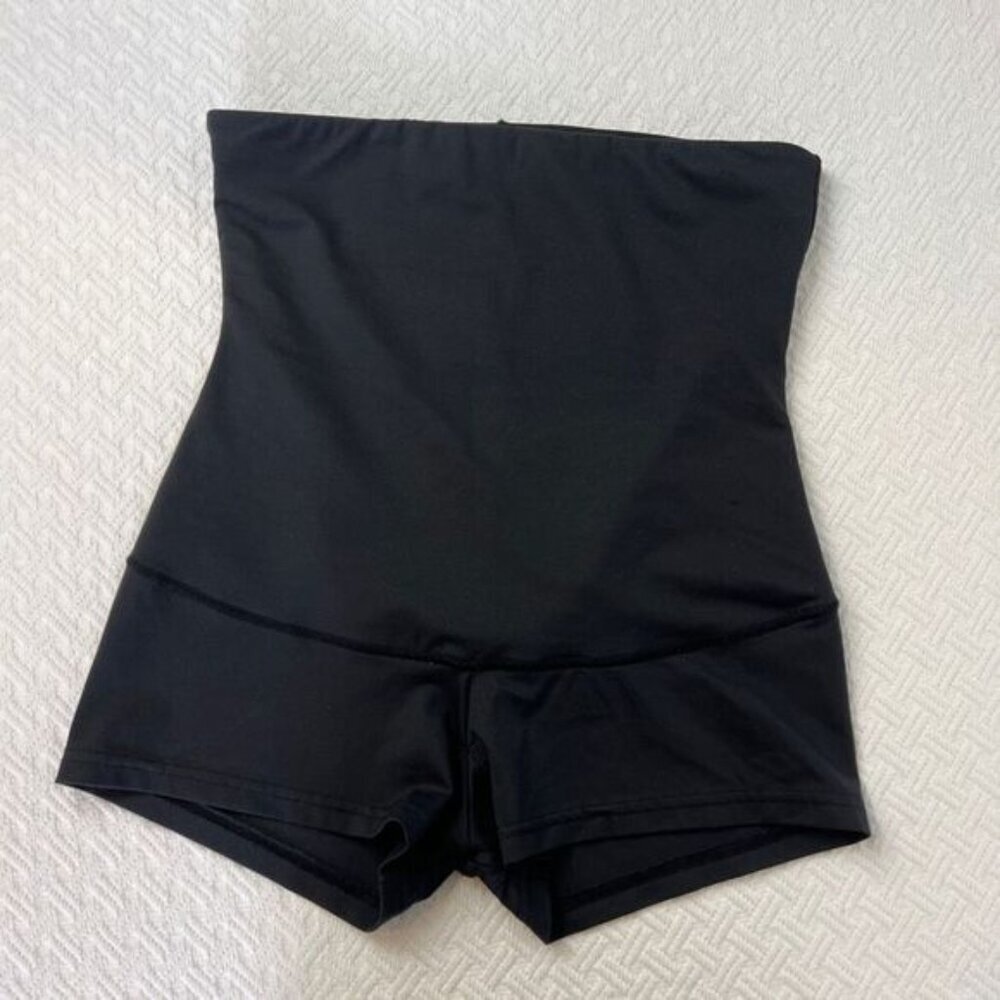 Maidenform Women's Size Large Shapewear High Waisted Black Boy Shorts Stretch